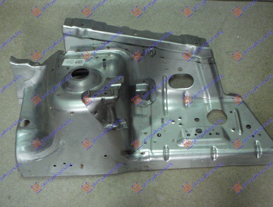 FRONT WHEEL HOUSE (O)