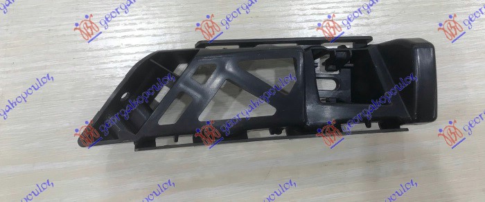 NOSAC (OJACANJE) ZADNJEG BRANIKA PLASTICNI DESNO