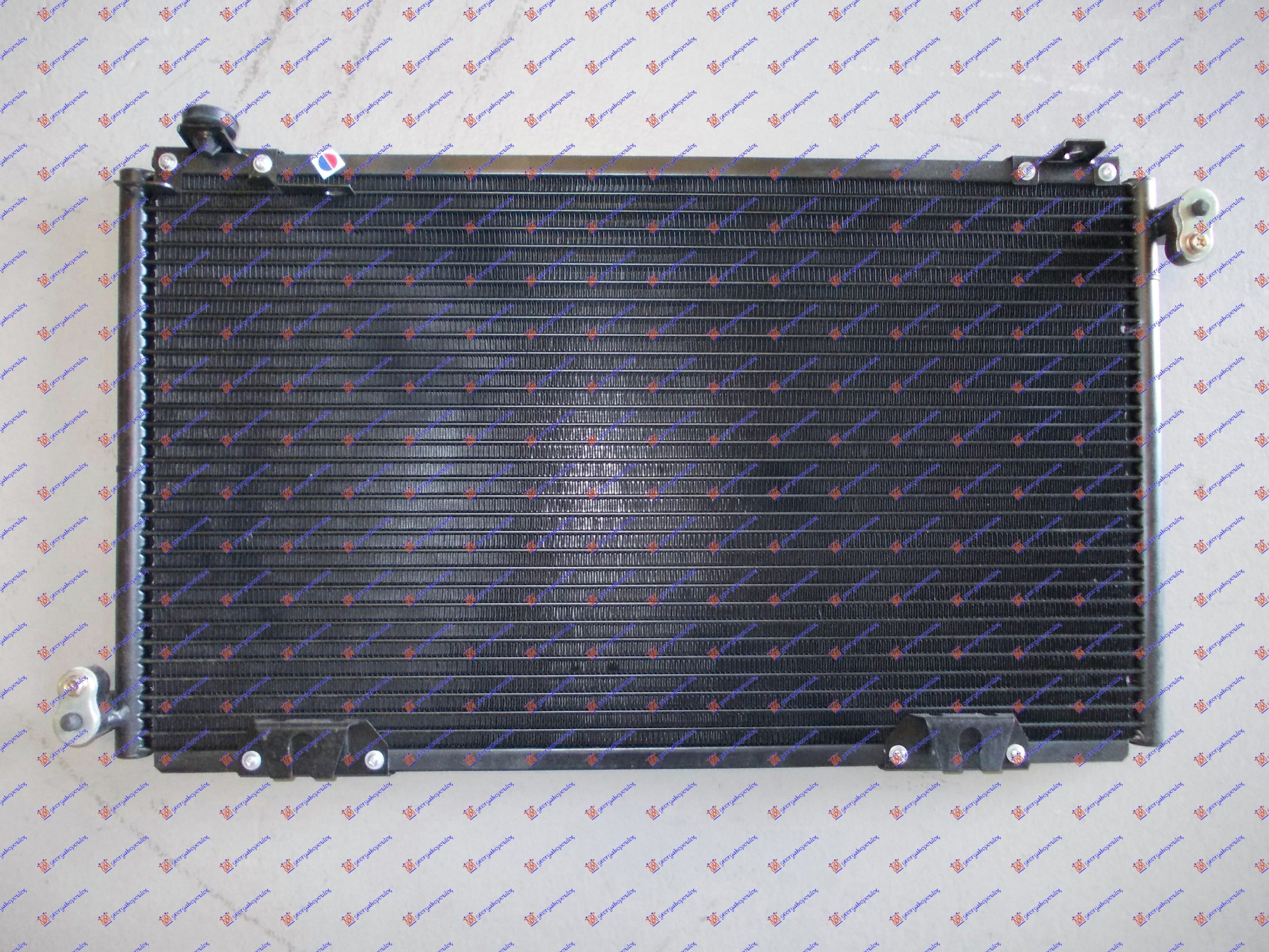 HLADNJAK KLIME 1.8/2.016v ST/GT (560x33x16)